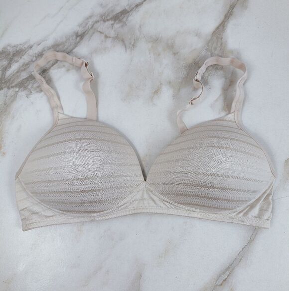 Warner's Other - Warner's Elements of Bliss Wireless Wirefree Bra Bralette, Sz 38B